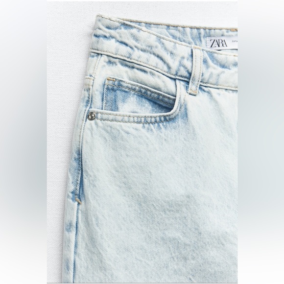 High rise - Straight denim - Picture 3 of 8